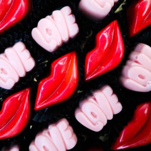 Brievenbusdoosje bonbons ‘Love’